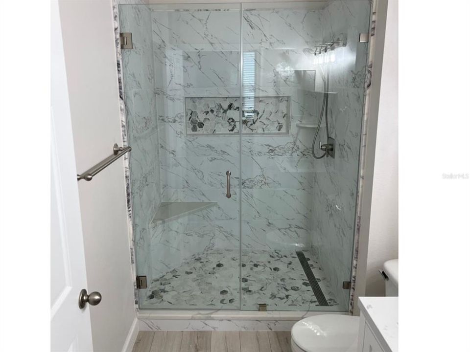 En Venta: $249,900 (2 camas, 2 baños, 1548 Pies cuadrados)