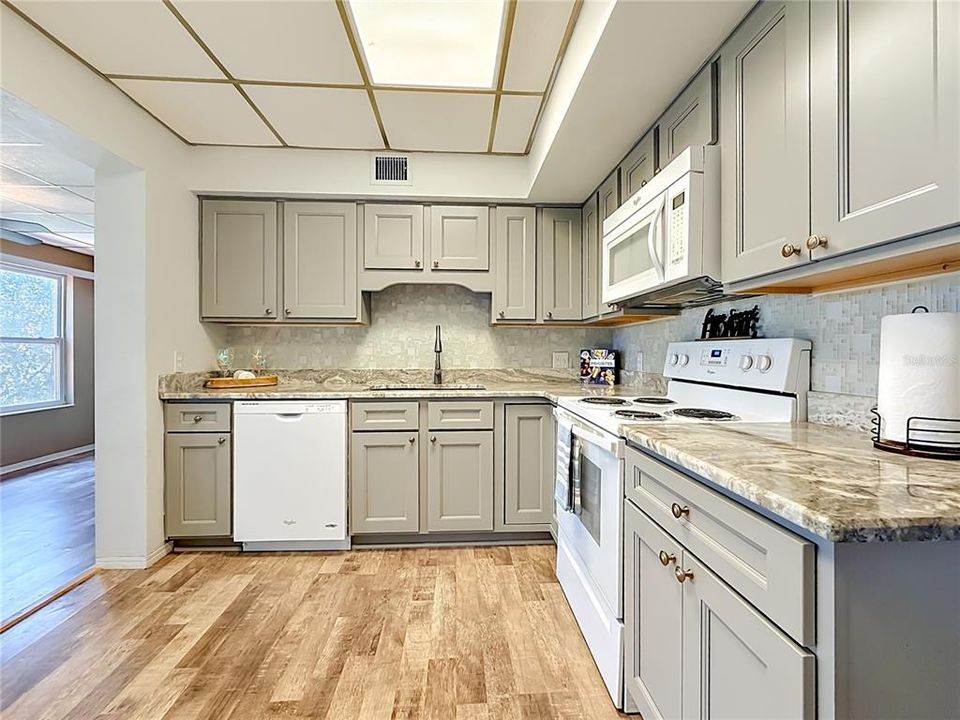 En Venta: $126,000 (2 camas, 2 baños, 1025 Pies cuadrados)