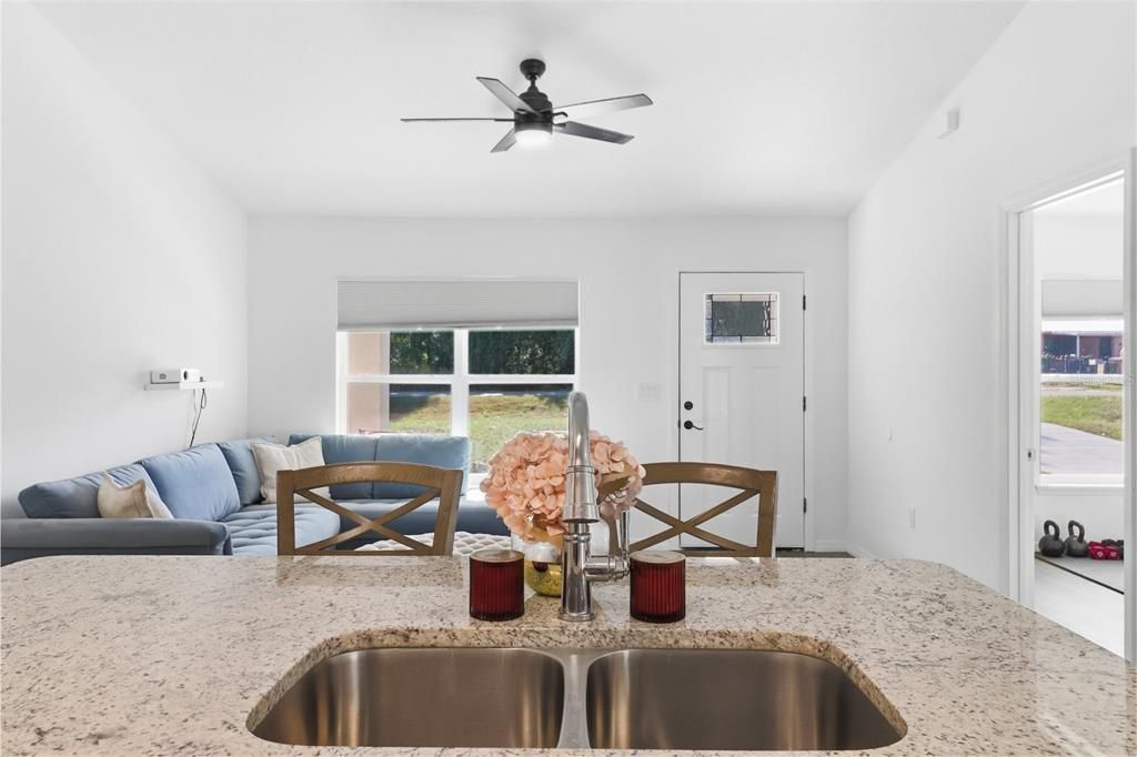 Active With Contract: $225,000 (3 beds, 2 baths, 1201 Square Feet)