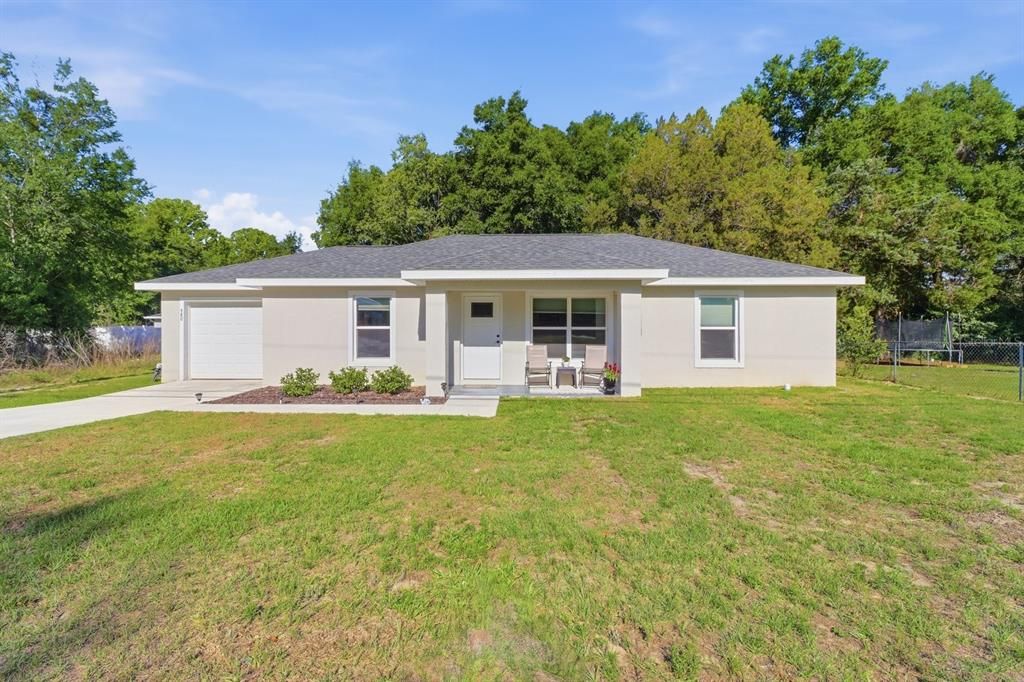 Active With Contract: $225,000 (3 beds, 2 baths, 1201 Square Feet)