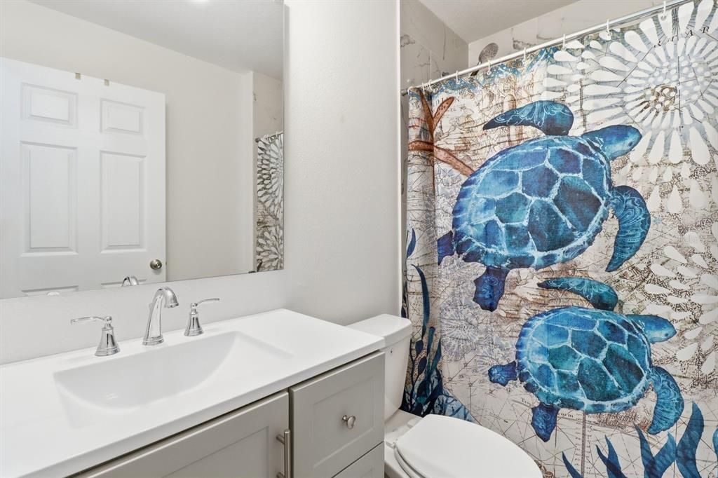 Active With Contract: $225,000 (3 beds, 2 baths, 1201 Square Feet)