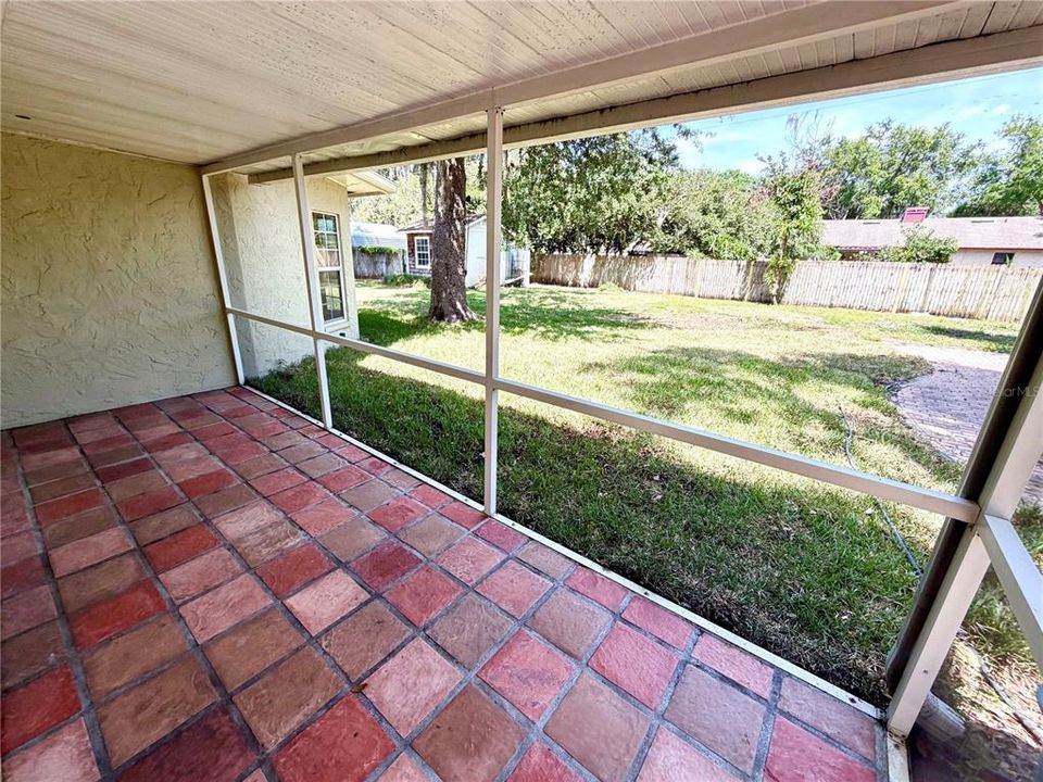 En Venta: $395,000 (3 camas, 2 baños, 1940 Pies cuadrados)