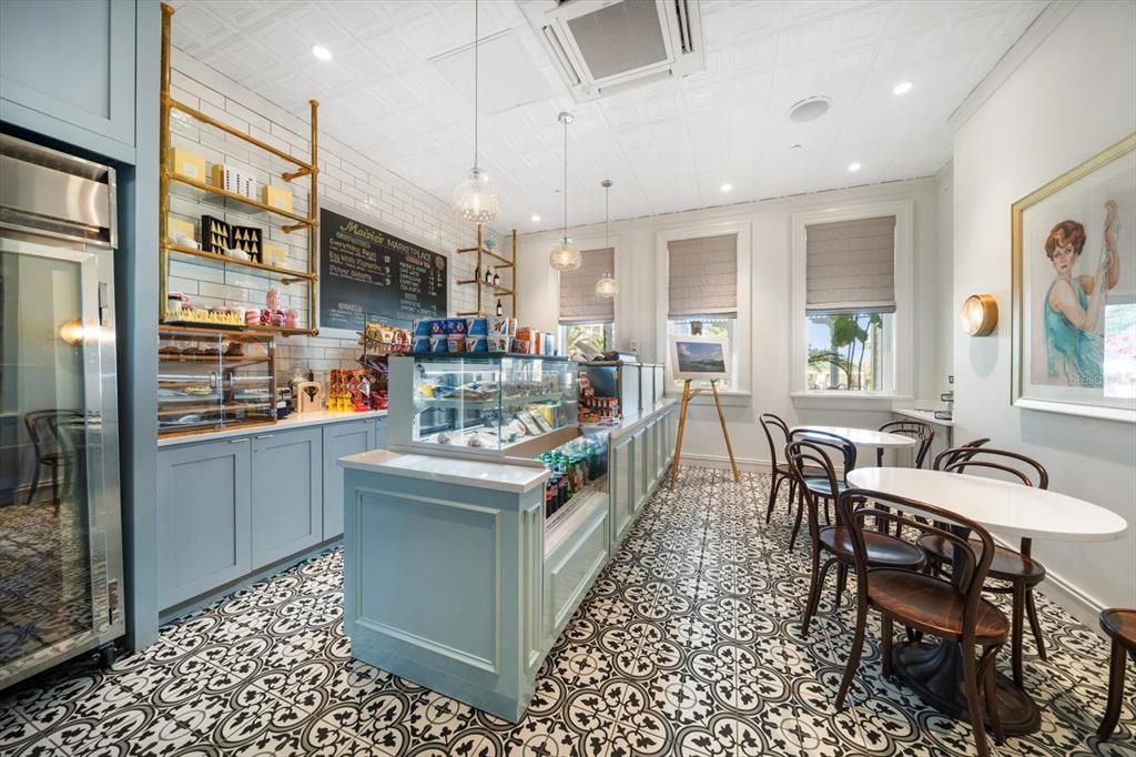 For Sale: $2,000,000 (3 beds, 2 baths, 2348 Square Feet)