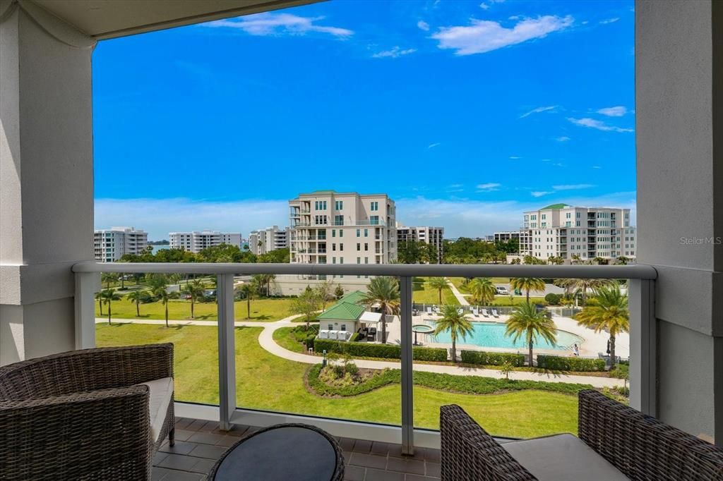 For Sale: $2,000,000 (3 beds, 2 baths, 2348 Square Feet)