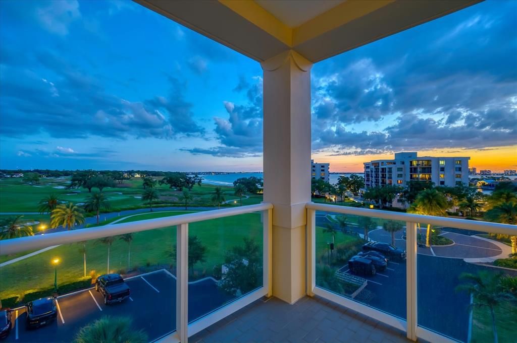 For Sale: $2,000,000 (3 beds, 2 baths, 2348 Square Feet)