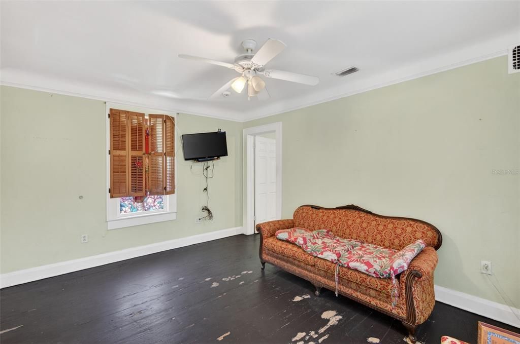 Activo con contrato: $199,000 (1 camas, 1 baños, 603 Pies cuadrados)