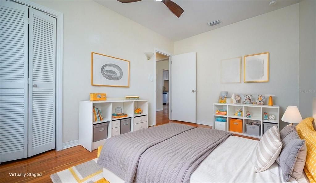 Active With Contract: $3,000 (3 beds, 2 baths, 1224 Square Feet)
