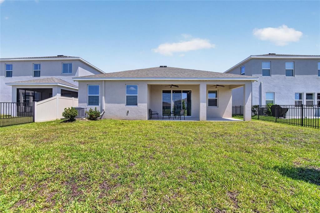 For Rent: $2,999 (3 beds, 2 baths, 2035 Square Feet)