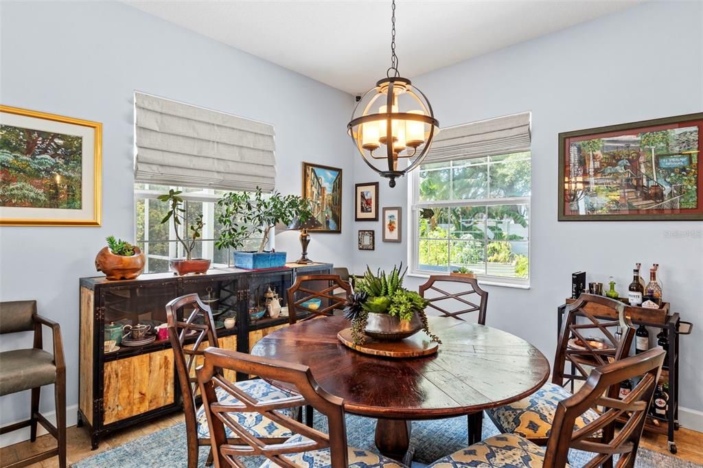 For Sale: $825,000 (4 beds, 3 baths, 2935 Square Feet)
