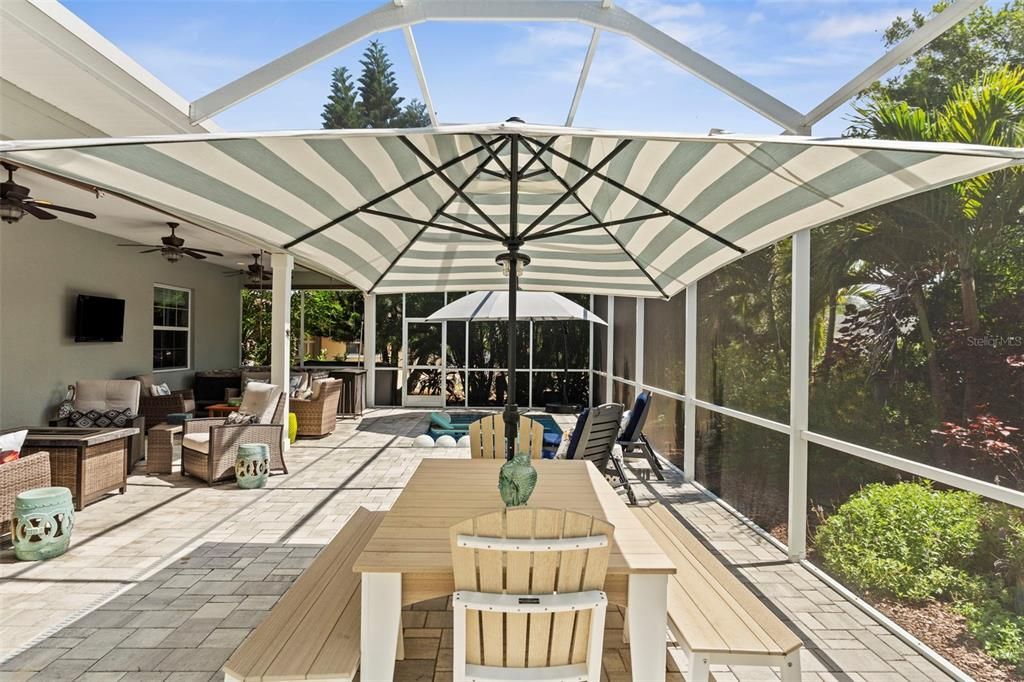 For Sale: $825,000 (4 beds, 3 baths, 2935 Square Feet)