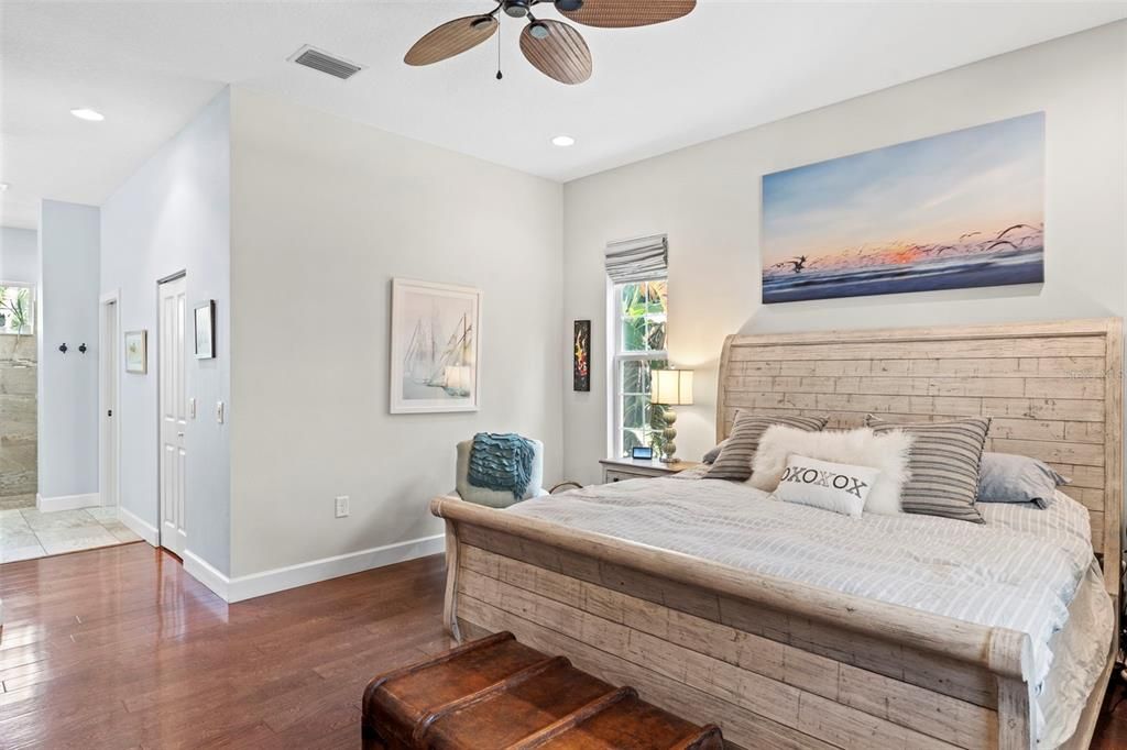 For Sale: $825,000 (4 beds, 3 baths, 2935 Square Feet)