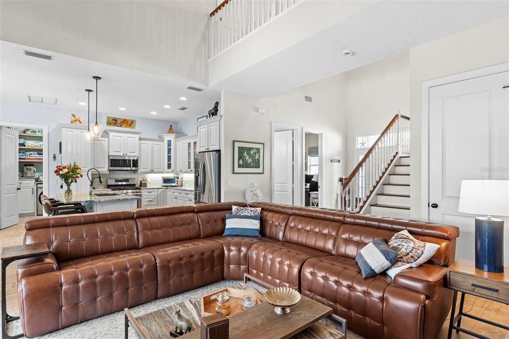 For Sale: $825,000 (4 beds, 3 baths, 2935 Square Feet)