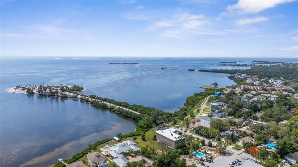 For Sale: $825,000 (4 beds, 3 baths, 2935 Square Feet)