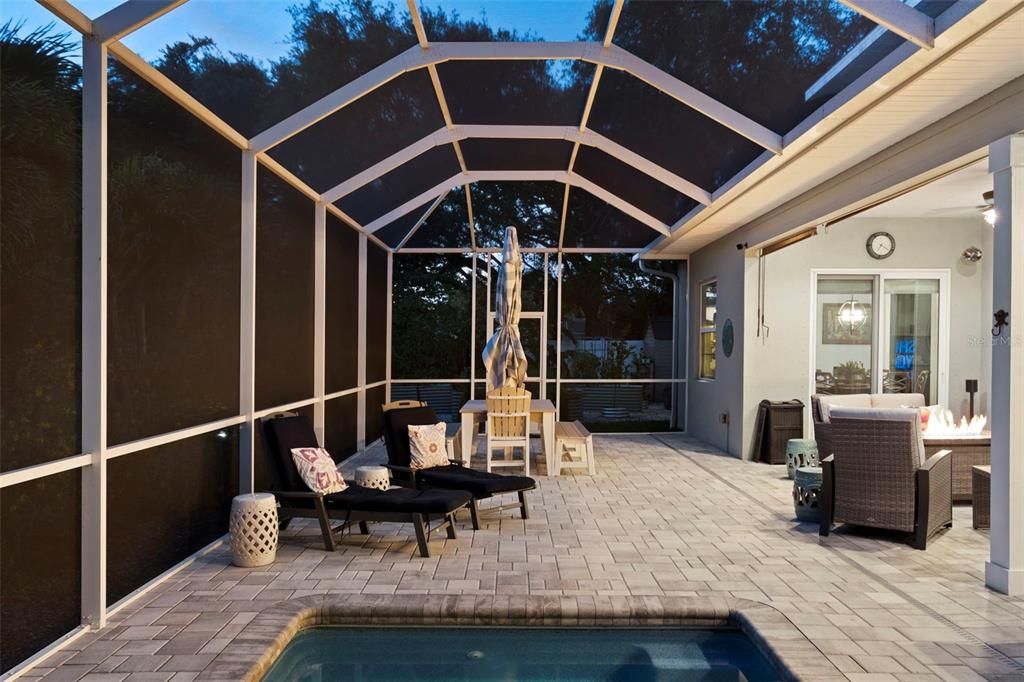 For Sale: $825,000 (4 beds, 3 baths, 2935 Square Feet)
