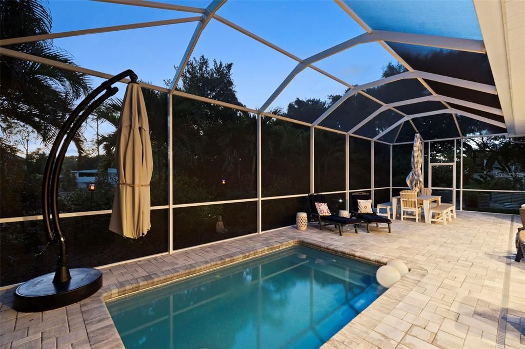 For Sale: $825,000 (4 beds, 3 baths, 2935 Square Feet)