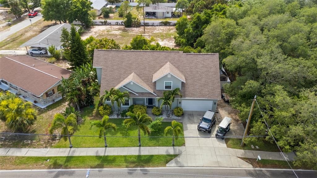 For Sale: $825,000 (4 beds, 3 baths, 2935 Square Feet)
