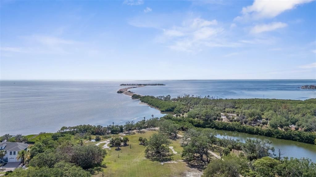 For Sale: $825,000 (4 beds, 3 baths, 2935 Square Feet)