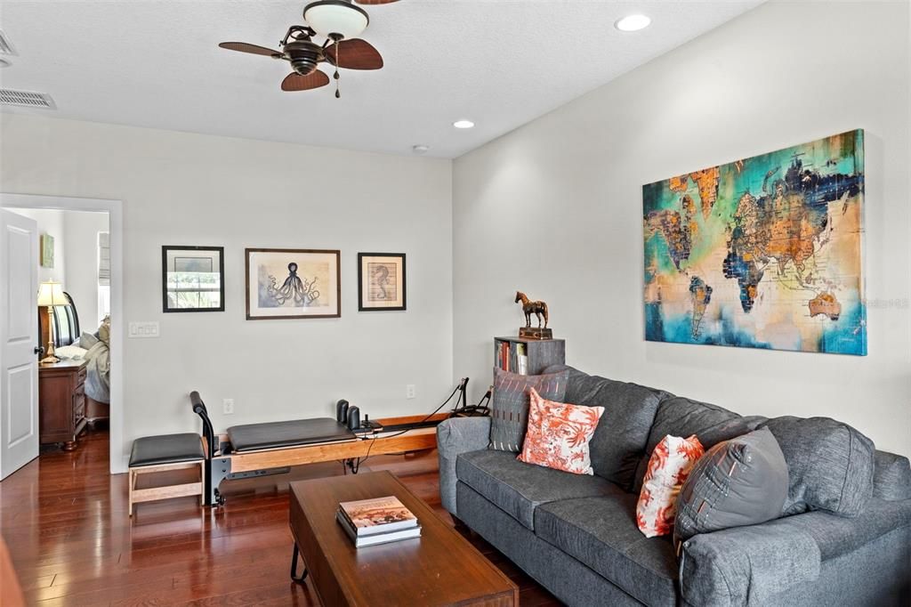 For Sale: $825,000 (4 beds, 3 baths, 2935 Square Feet)