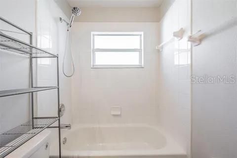 For Sale: $385,000 (3 beds, 2 baths, 1704 Square Feet)