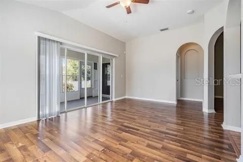 For Sale: $385,000 (3 beds, 2 baths, 1704 Square Feet)