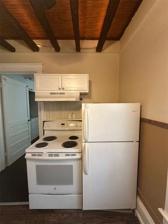 En Renta: $1,200 (1 camas, 1 baños, 600 Pies cuadrados)