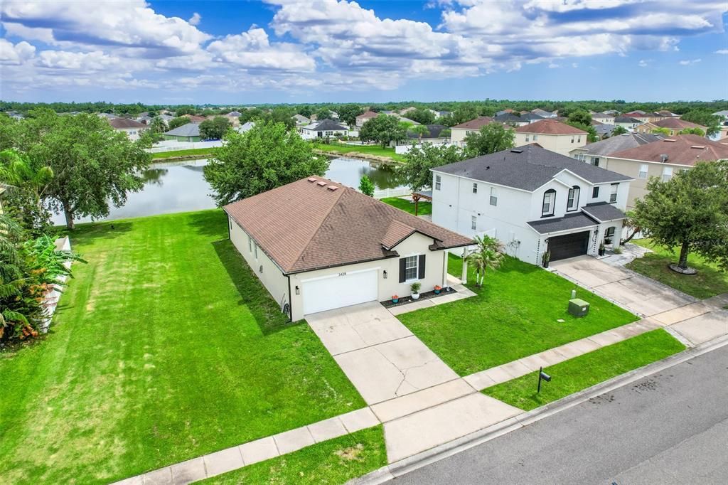 For Sale: $390,000 (4 beds, 2 baths, 1960 Square Feet)