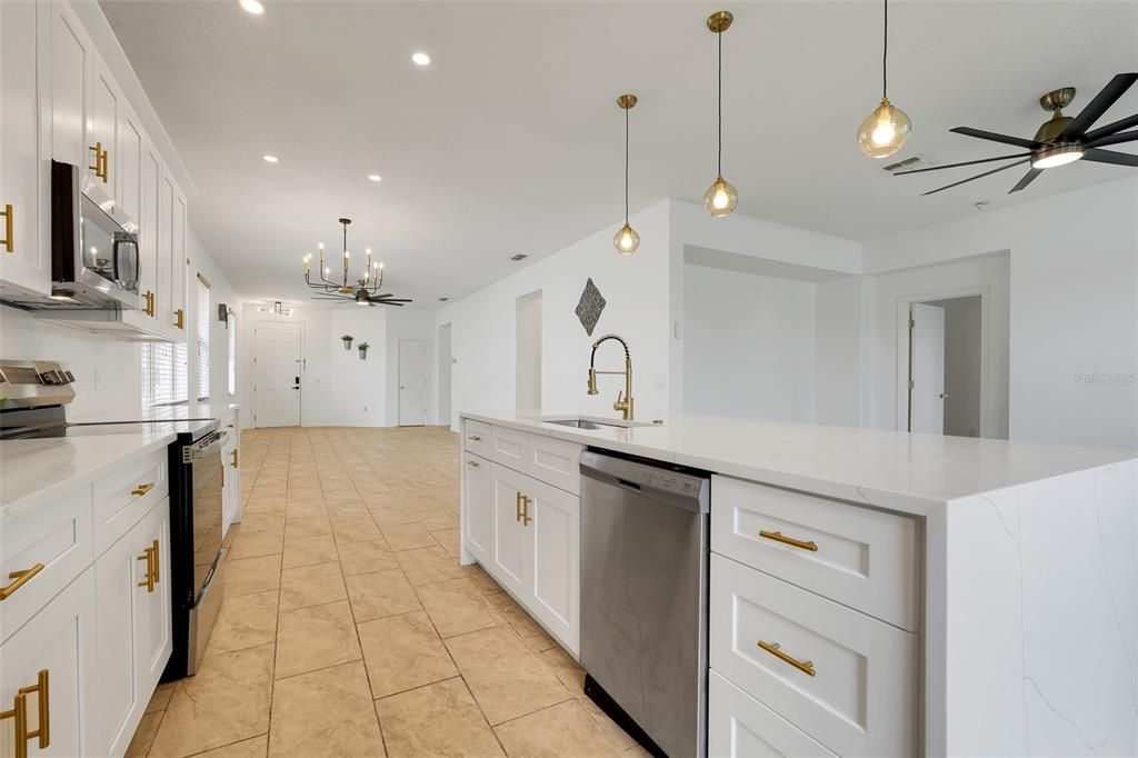 For Sale: $390,000 (4 beds, 2 baths, 1960 Square Feet)