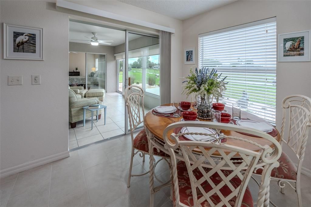 Activo con contrato: $294,999 (3 camas, 2 baños, 1806 Pies cuadrados)