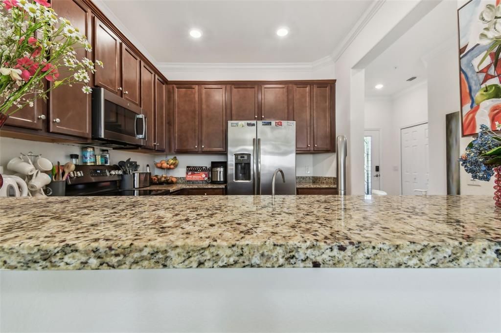 For Sale: $289,000 (3 beds, 2 baths, 1949 Square Feet)