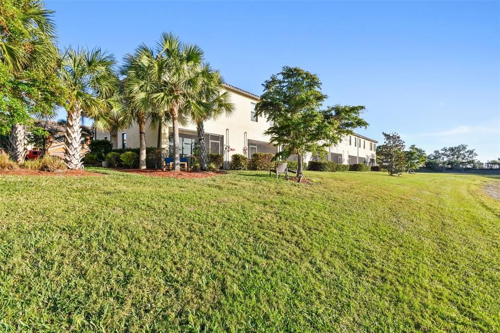 For Sale: $289,000 (3 beds, 2 baths, 1949 Square Feet)