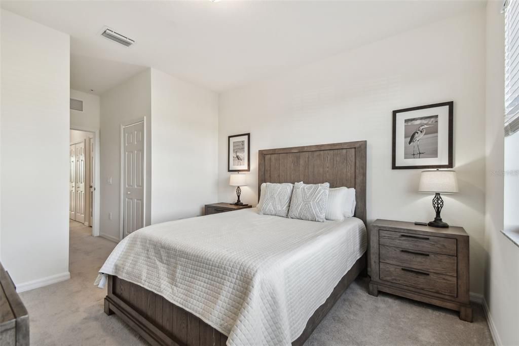 For Sale: $289,000 (3 beds, 2 baths, 1949 Square Feet)