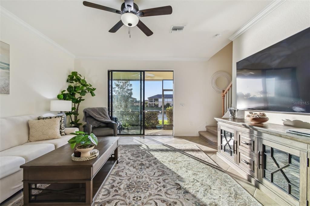 For Sale: $289,000 (3 beds, 2 baths, 1949 Square Feet)