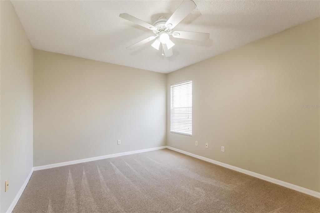 Active With Contract: $420,000 (5 beds, 3 baths, 2513 Square Feet)