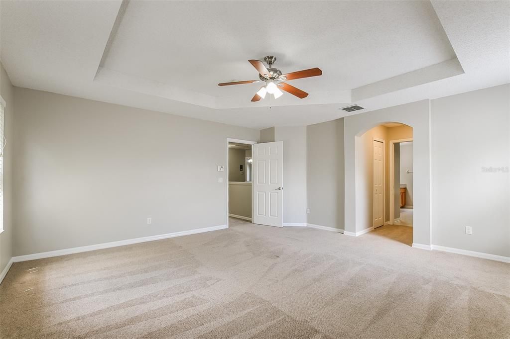 Active With Contract: $420,000 (5 beds, 3 baths, 2513 Square Feet)