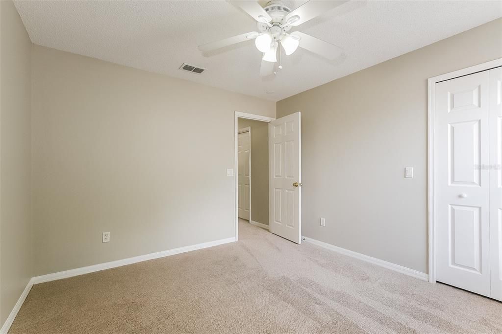 Active With Contract: $420,000 (5 beds, 3 baths, 2513 Square Feet)