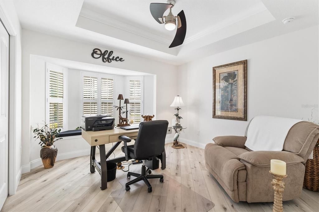 En Venta: $525,000 (3 camas, 2 baños, 2037 Pies cuadrados)