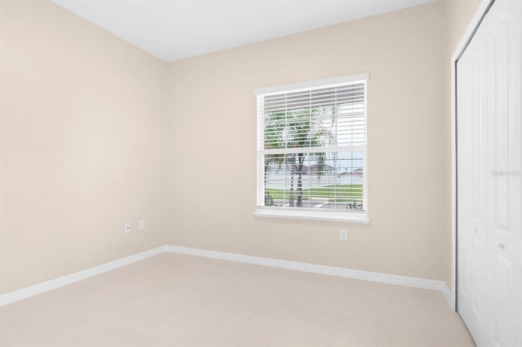 Activo con contrato: $1,895 (3 camas, 2 baños, 1505 Pies cuadrados)