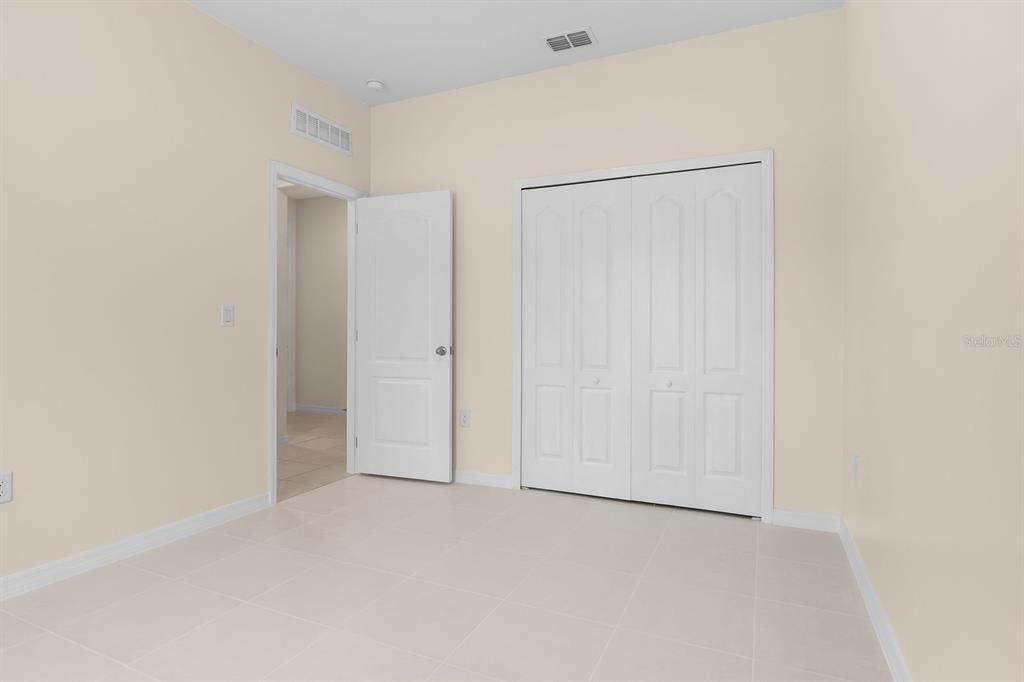 Activo con contrato: $1,895 (3 camas, 2 baños, 1505 Pies cuadrados)
