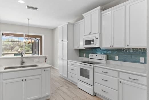 En Venta: $422,999 (2 camas, 2 baños, 1533 Pies cuadrados)