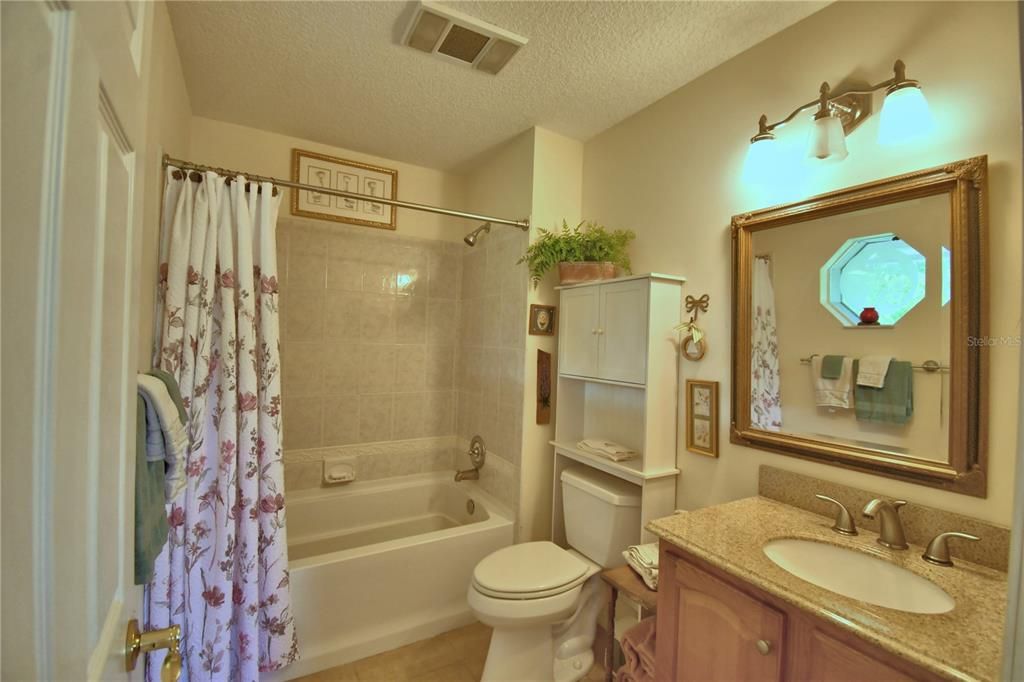For Sale: $599,000 (3 beds, 3 baths, 1633 Square Feet)