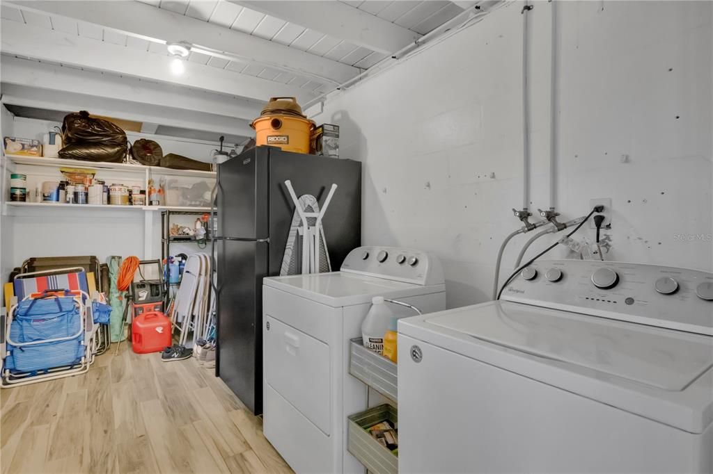 На продажу: $480,000 (4 спален, 2 ванн, 1746 Квадратных фут)