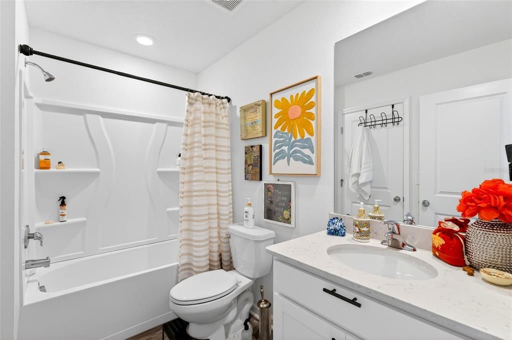 For Sale: $247,000 (3 beds, 2 baths, 1828 Square Feet)