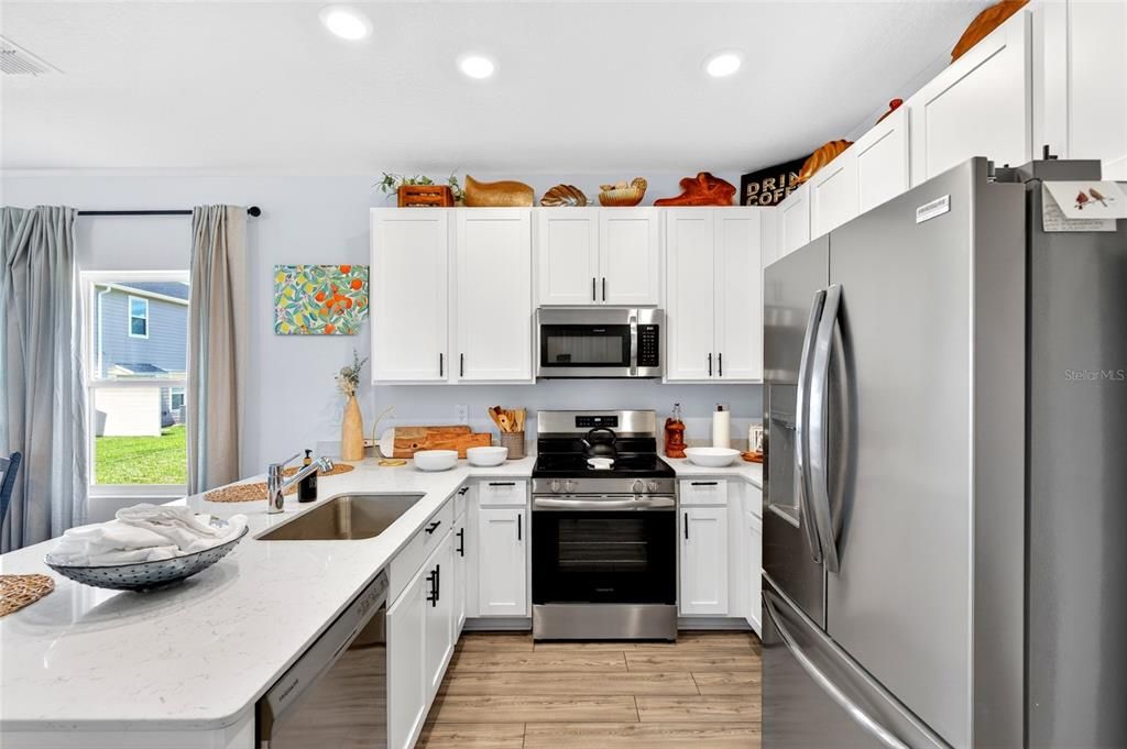 For Sale: $247,000 (3 beds, 2 baths, 1828 Square Feet)