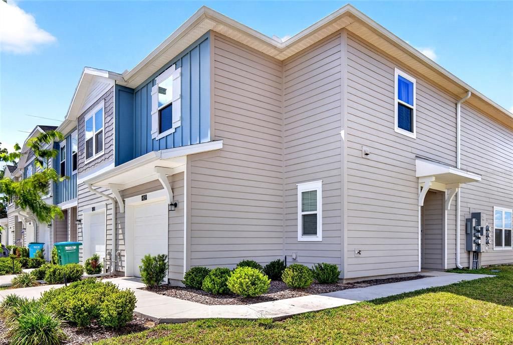For Sale: $247,000 (3 beds, 2 baths, 1828 Square Feet)