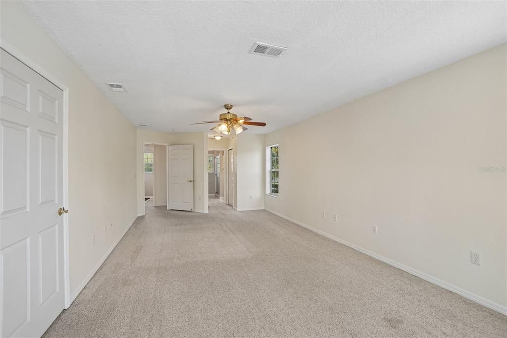 For Sale: $764,900 (5 beds, 3 baths, 3202 Square Feet)