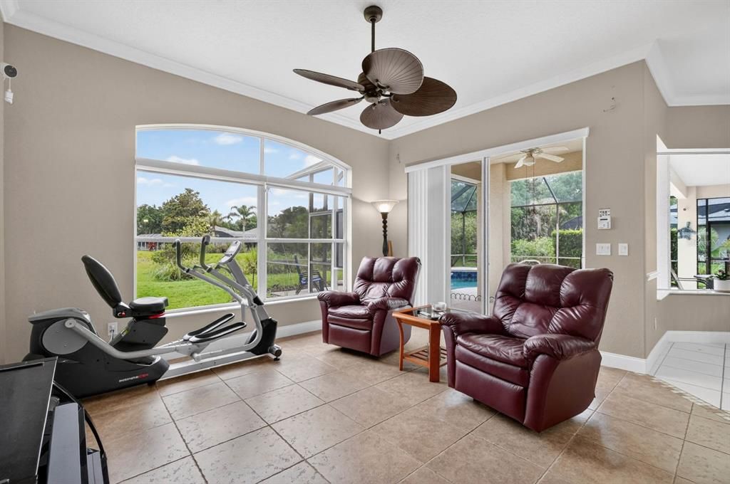For Sale: $575,000 (3 beds, 2 baths, 2184 Square Feet)