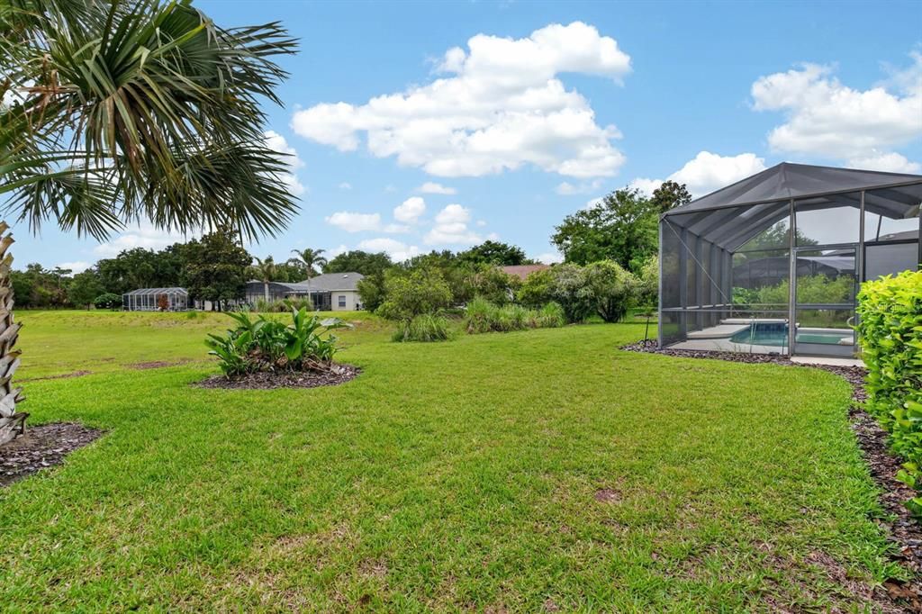 For Sale: $575,000 (3 beds, 2 baths, 2184 Square Feet)