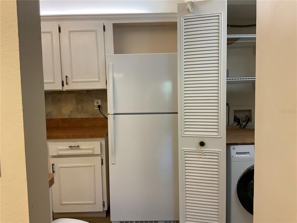 For Sale: $183,900 (2 beds, 2 baths, 1104 Square Feet)