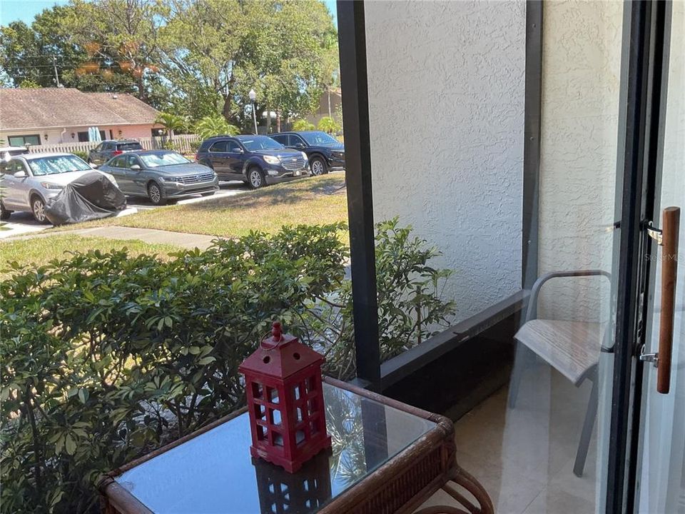 For Sale: $183,900 (2 beds, 2 baths, 1104 Square Feet)