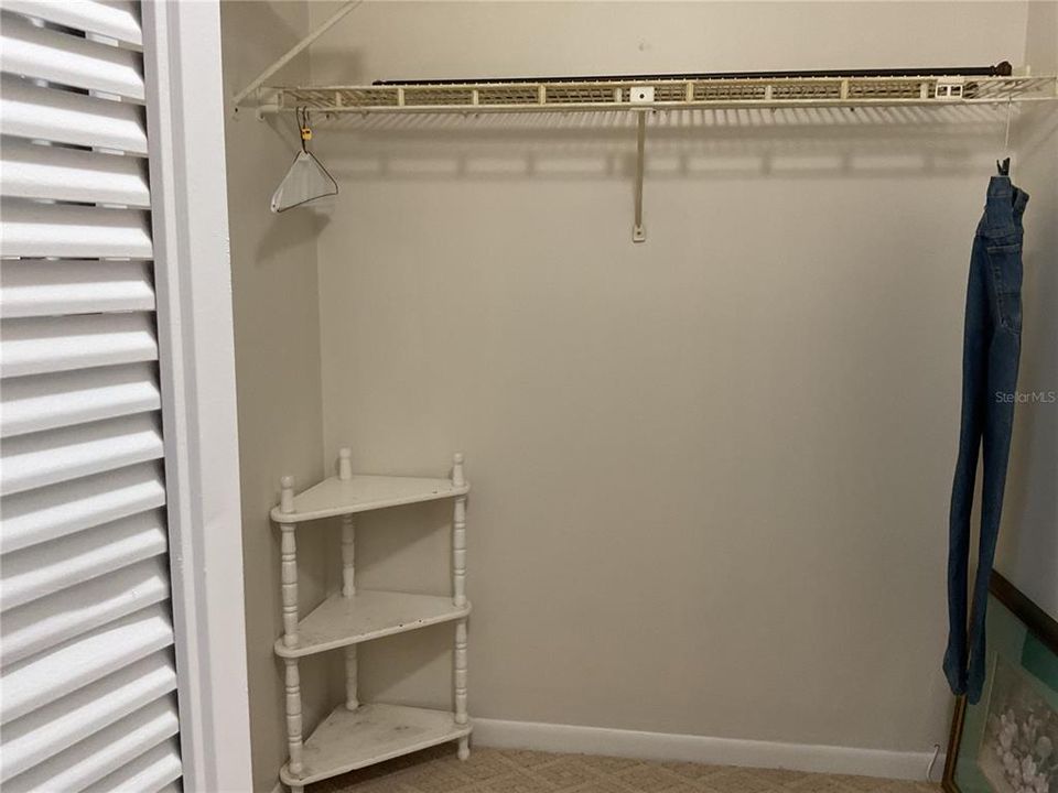 For Sale: $183,900 (2 beds, 2 baths, 1104 Square Feet)